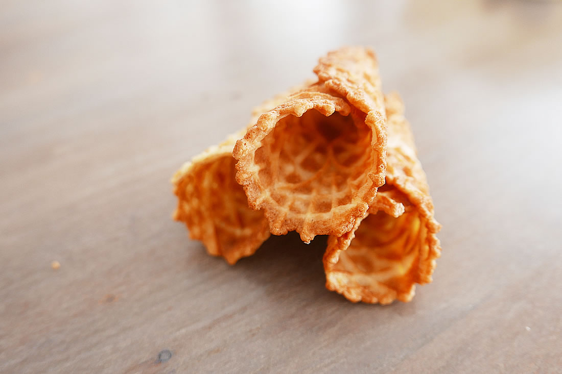 Coconut pizzelles