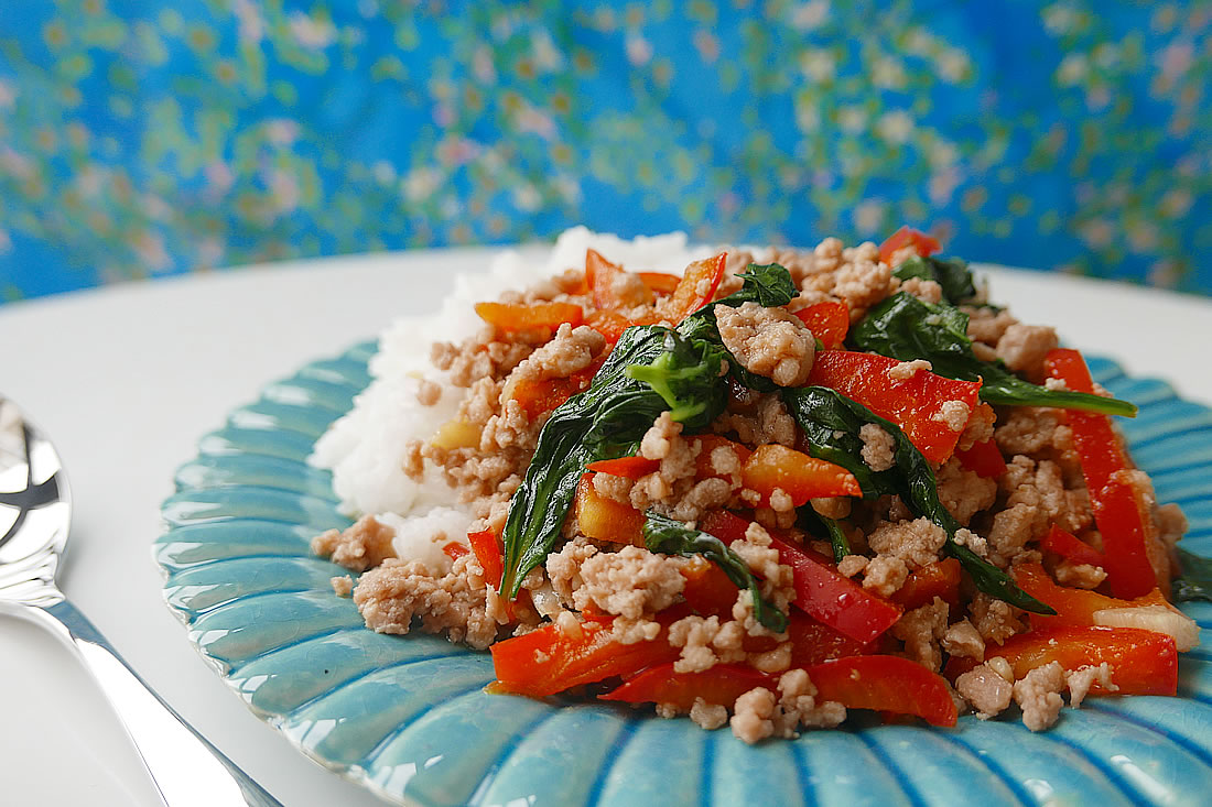 Gai Pad Bai Ga Prow / Phad Bai Gaprao Gai Sap