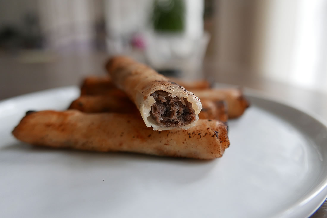 Ground beef samosa stick